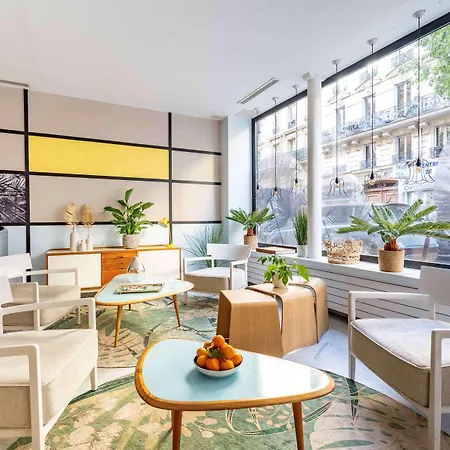 팜 - 아스토텔 3*