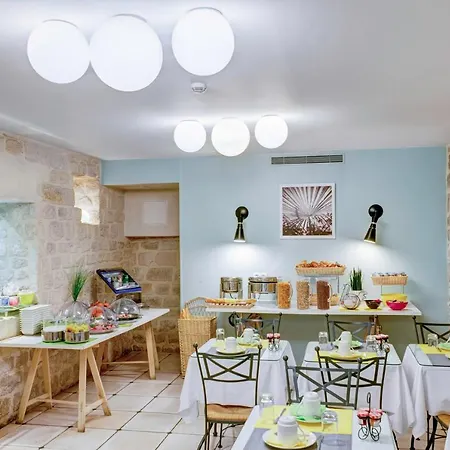 Palm - Astotel Hotel Paris