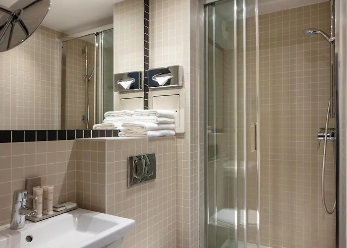 Отель Palm - Astotel 3*