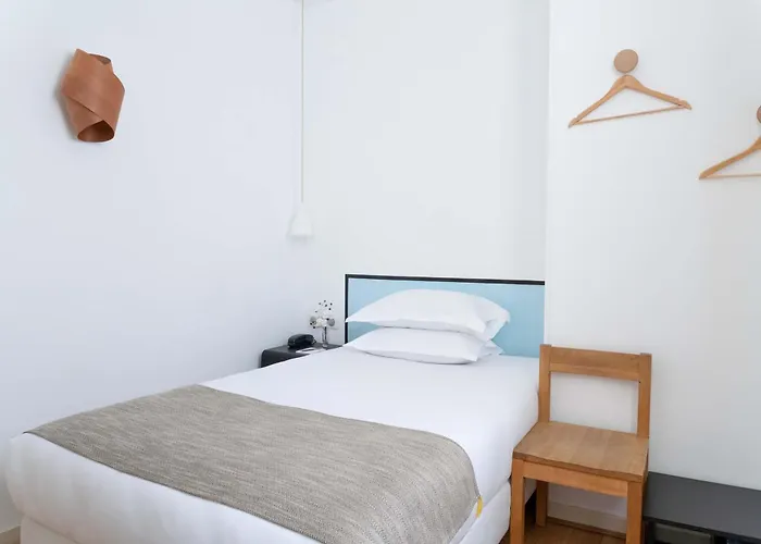 Отель Palm - Astotel 3*