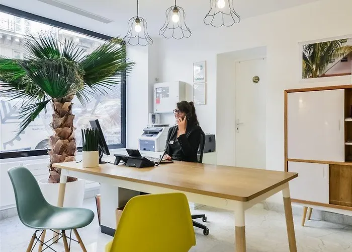Palm - Astotel 3*