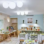 Hotel Palm - Astotel Paříž