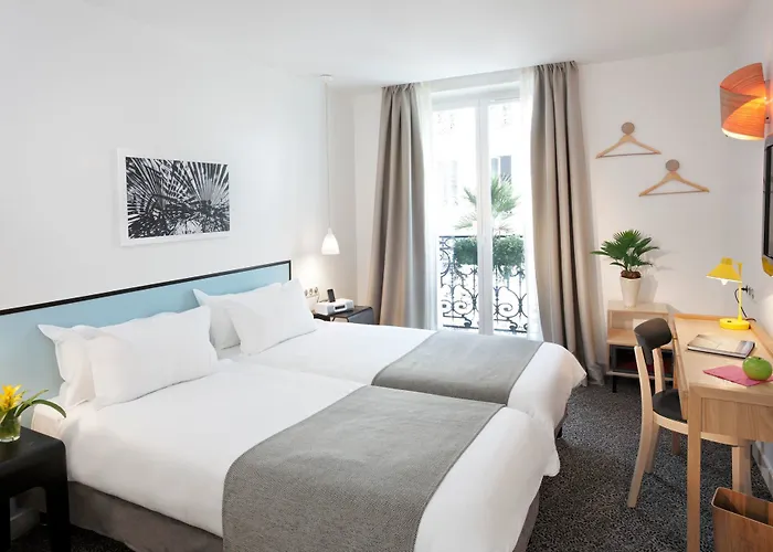 Hotel Palm - Astotel Paryż