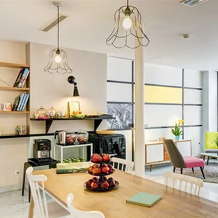 Palm - Astotel Ξενοδοχείο 3*